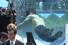 Magician David Blaine Drowned Alive in Lincoln Center, Manhattan