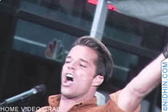 Ricky Martin ~ Tal Vez ~ Almas del Silencio